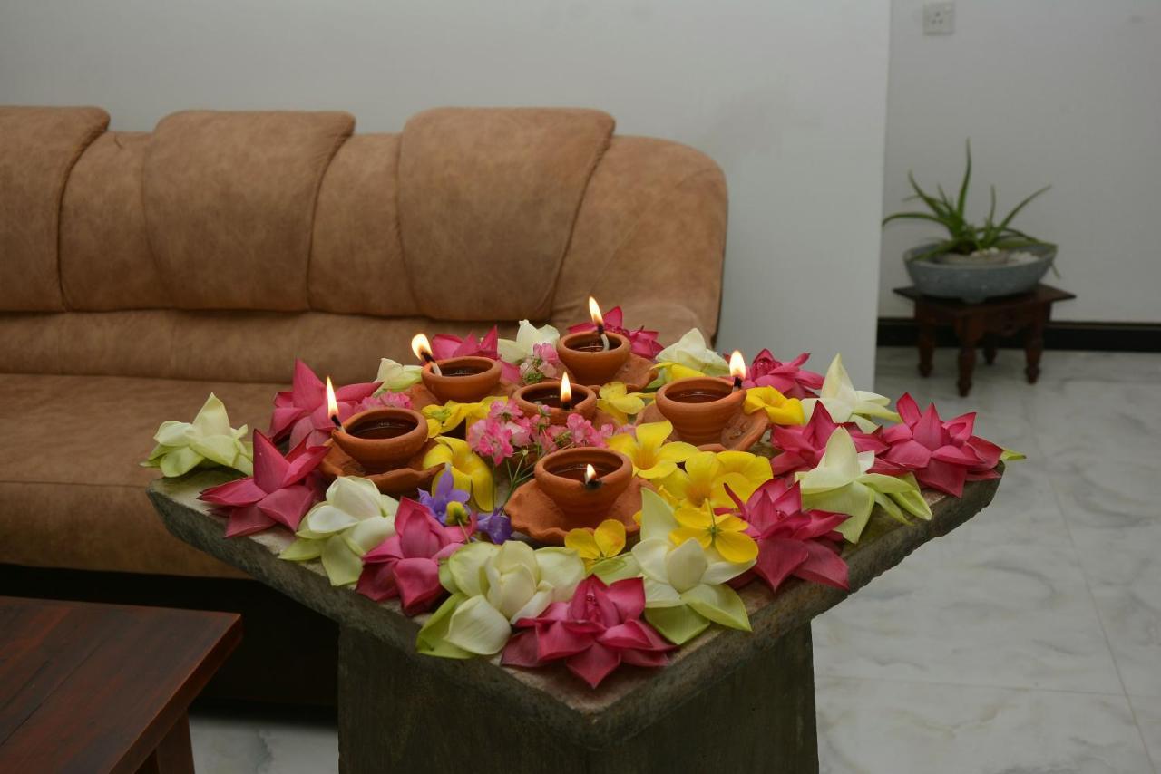 Ehala Family Rest Hotell Anuradhapura Exteriör bild
