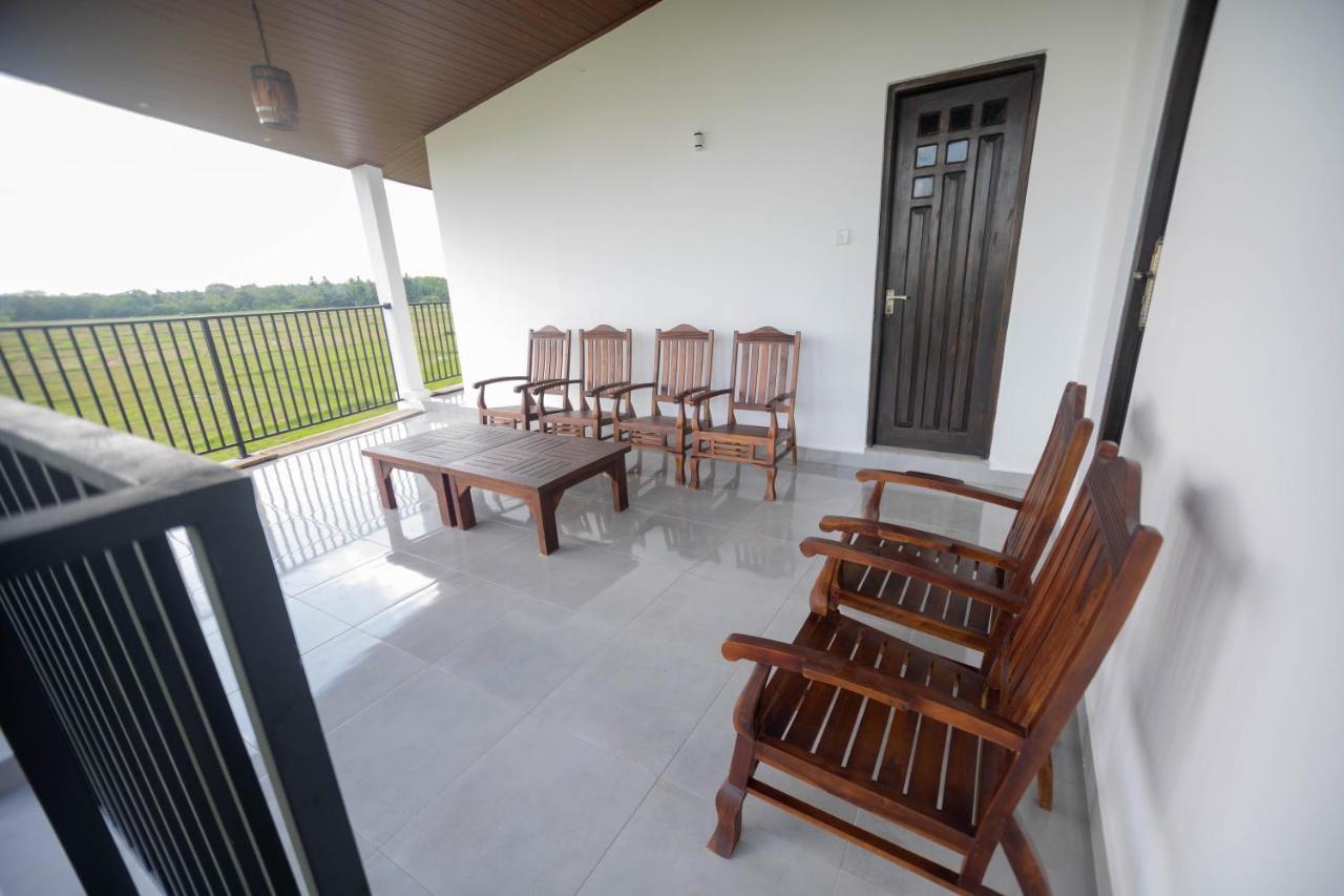 Ehala Family Rest Hotell Anuradhapura Exteriör bild